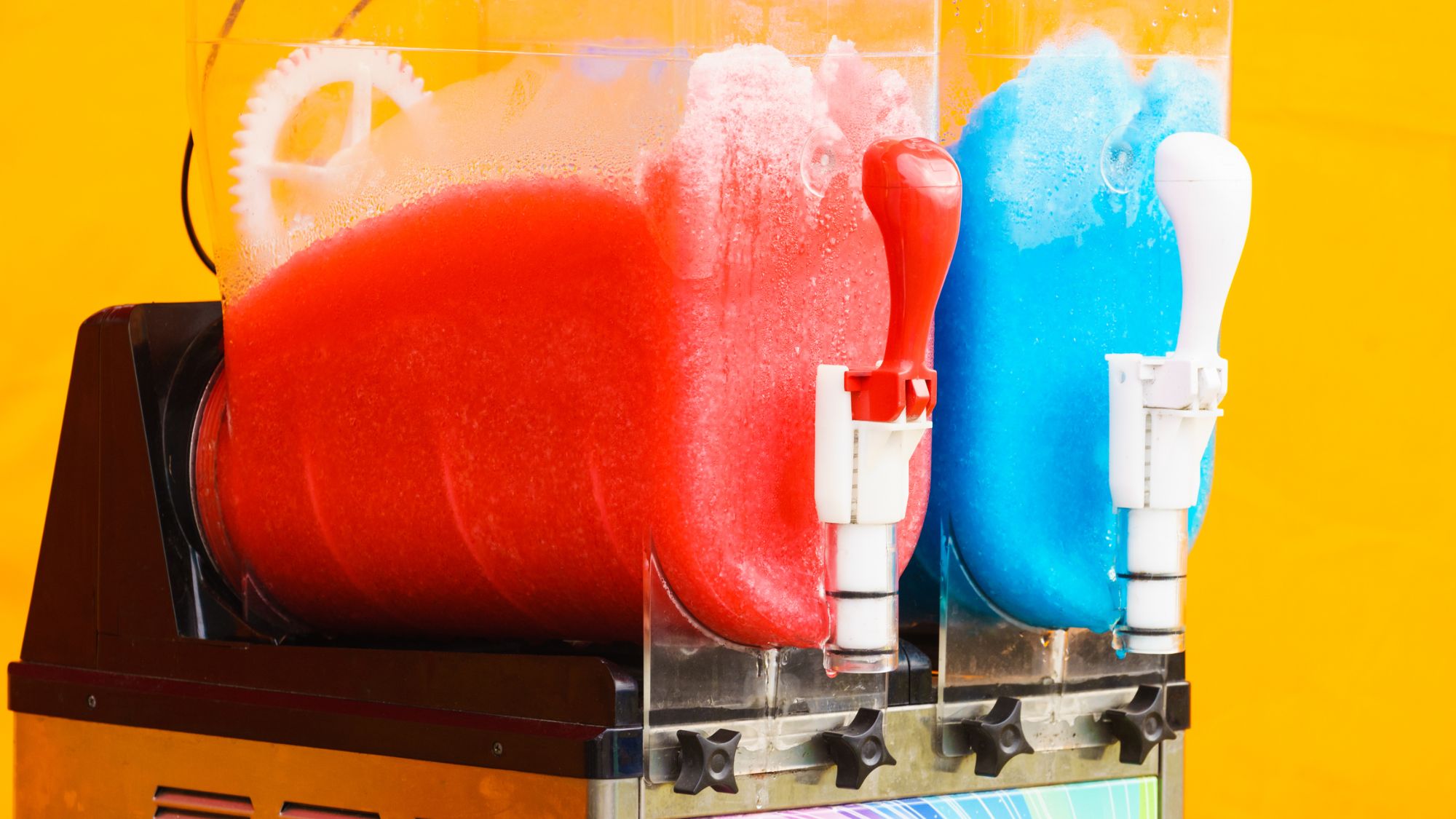 ¡Estrena tu máquina de slushies! ¡Estrena tu máquina de slushies!