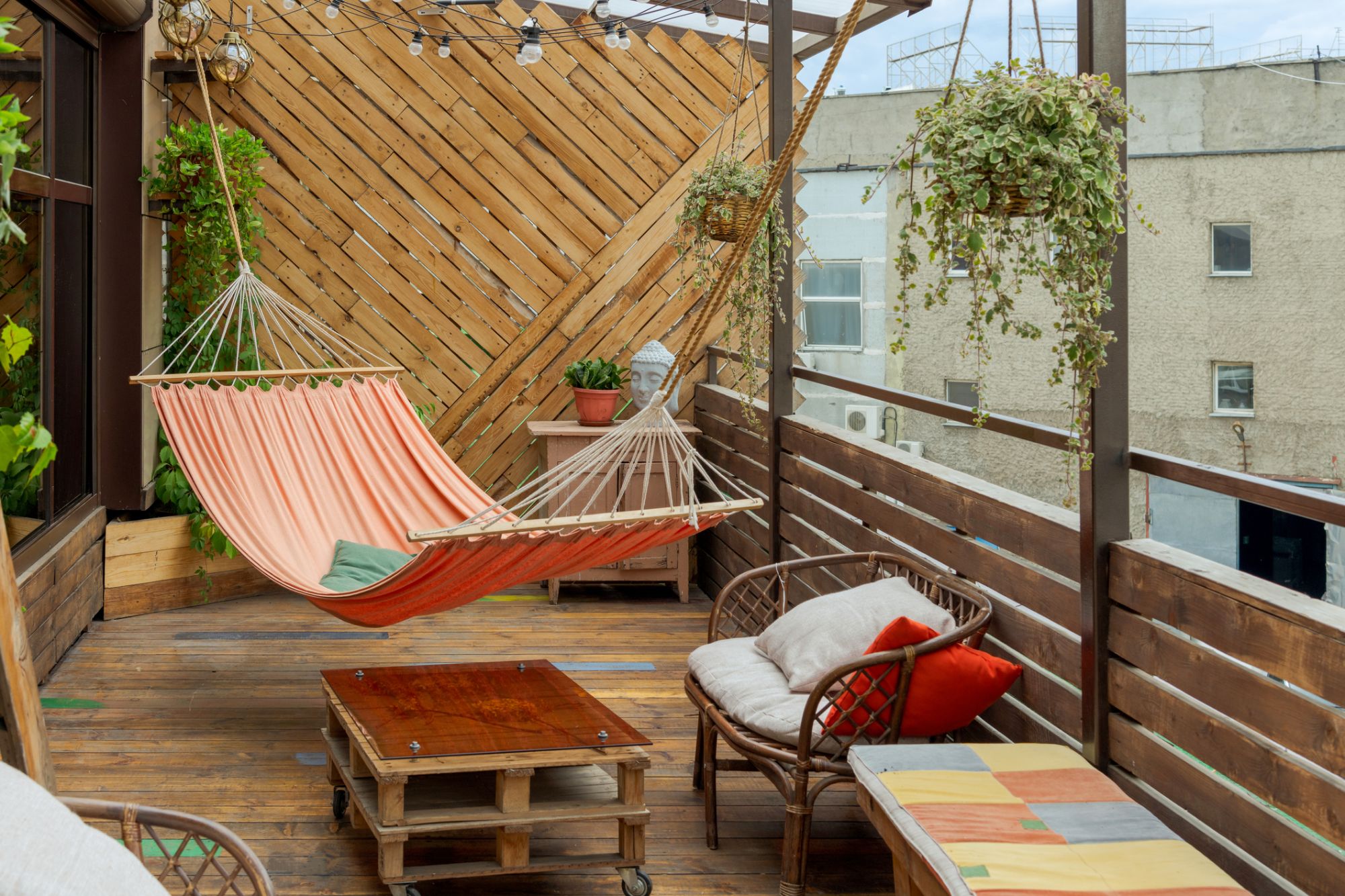 Transforma tu patio en un oasis