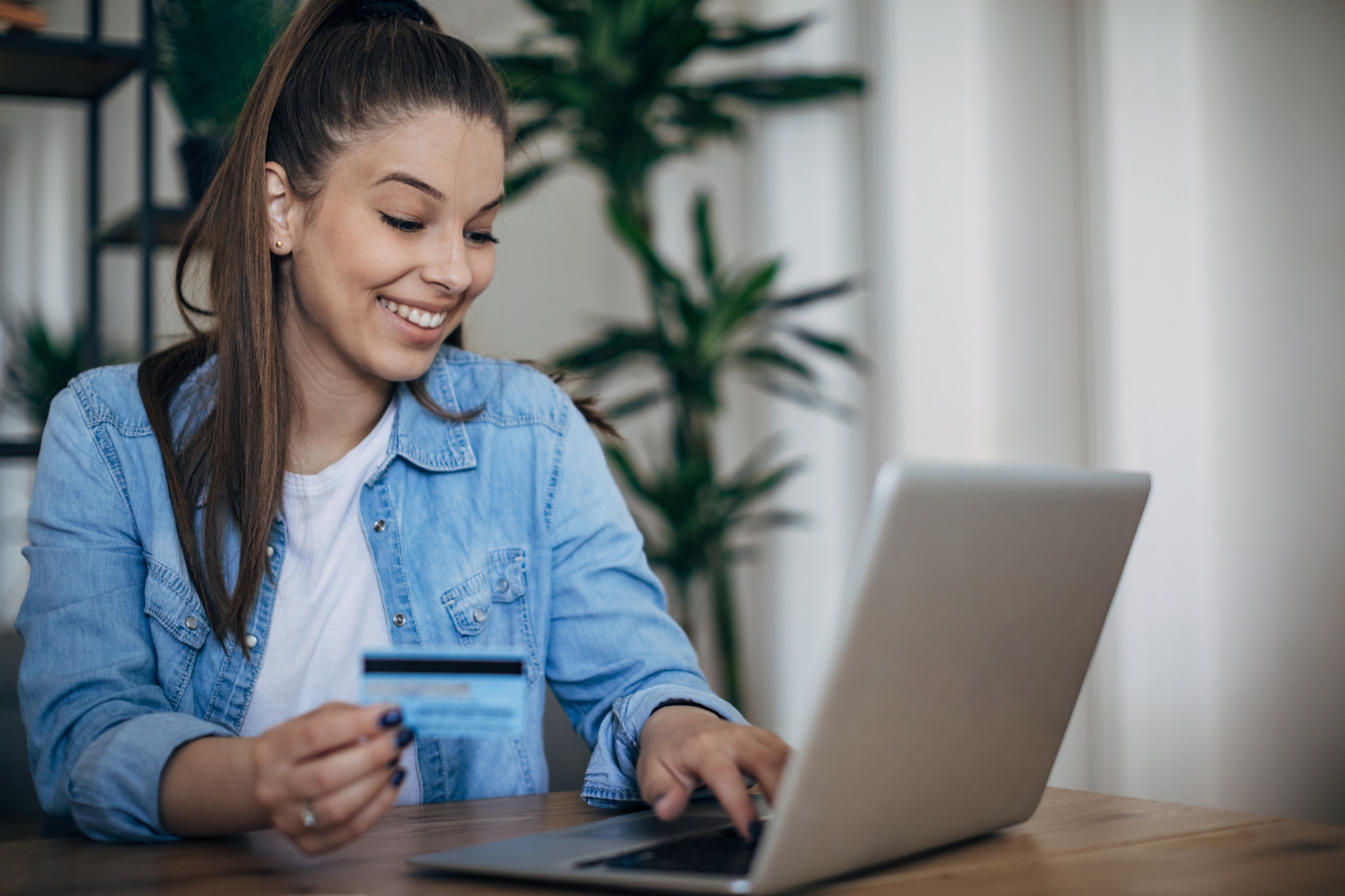 Tips básicos para comprar en línea de forma segura