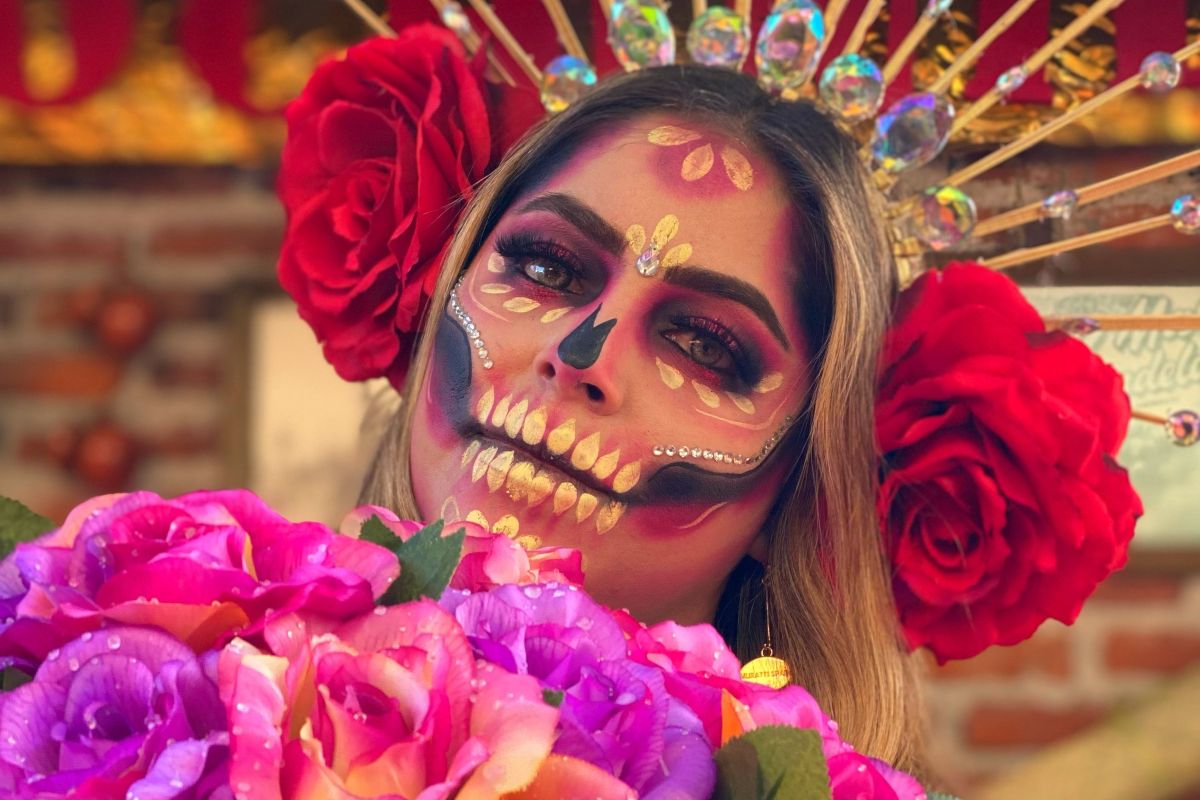 Maquillaje-de-catrina-tutorial-facil-para-Dia-de-Muertos