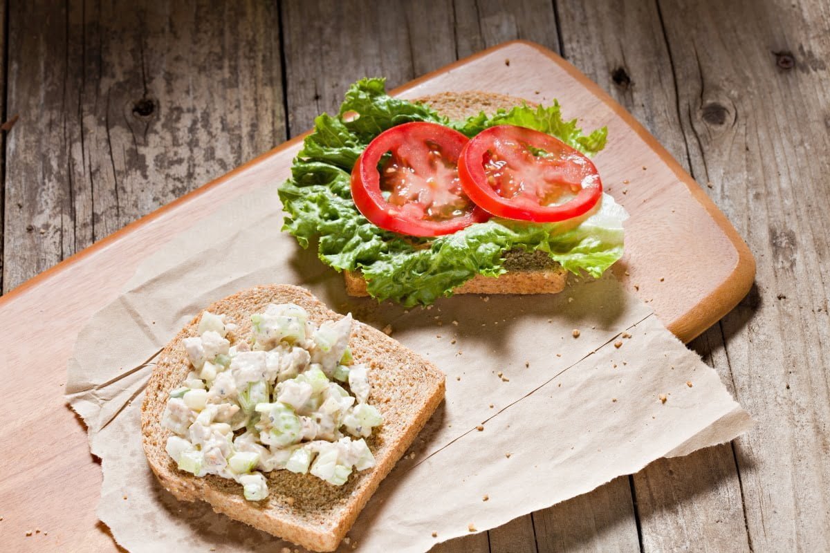 ensalada de pollo con verduras