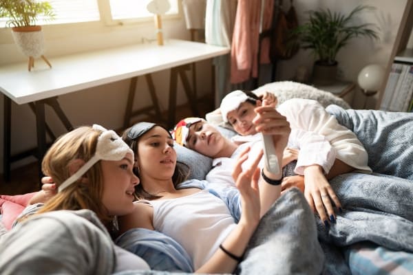 Una pijamada con amigas es increíble.
