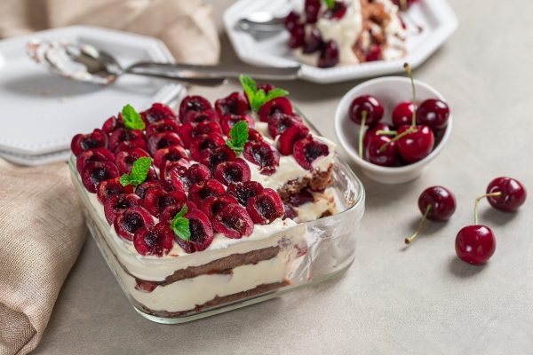 Tiramisú de cereza