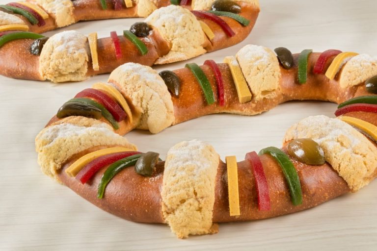 Origen-y-significado-de-rosca-de-reyes