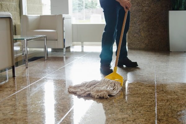 limpiar pisos de concreto