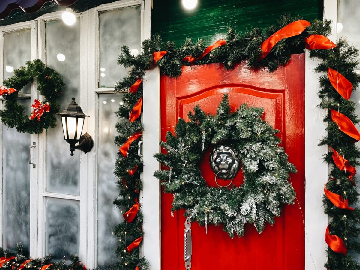 Decoración de puertas para Navidad - Vivir Mejor
