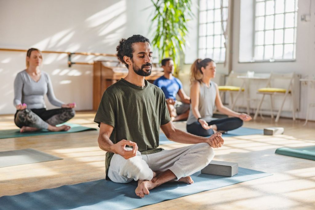 yoga para principiantes guia