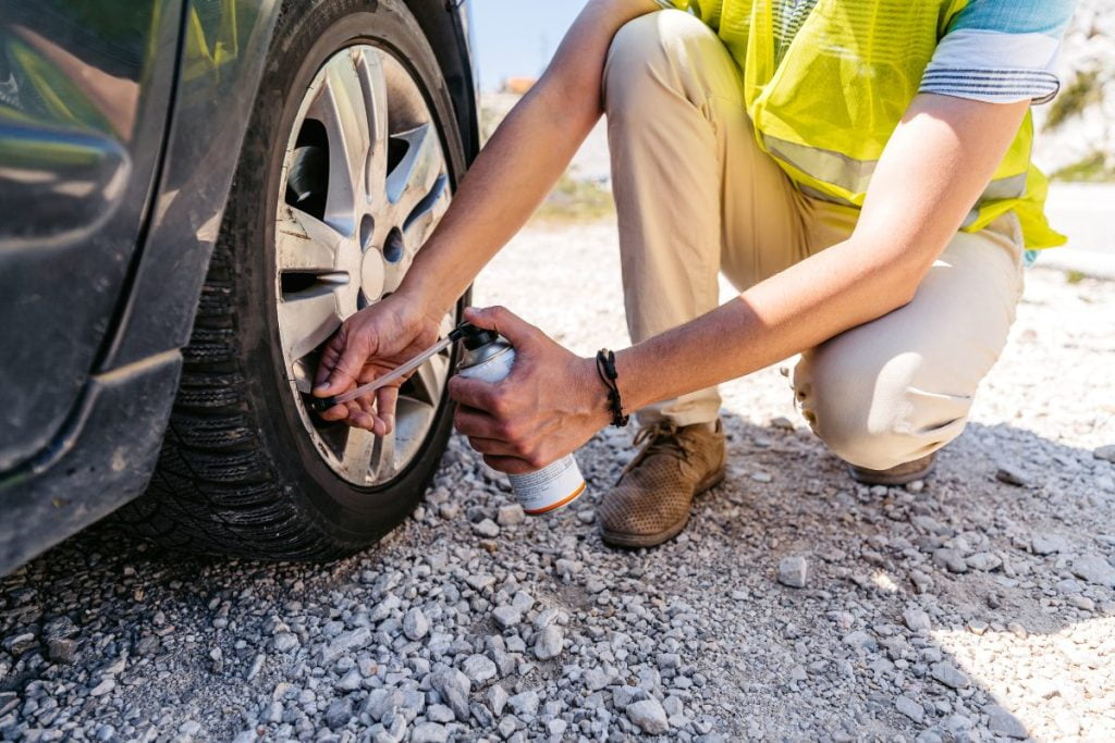 cuidar las llantas de los baches